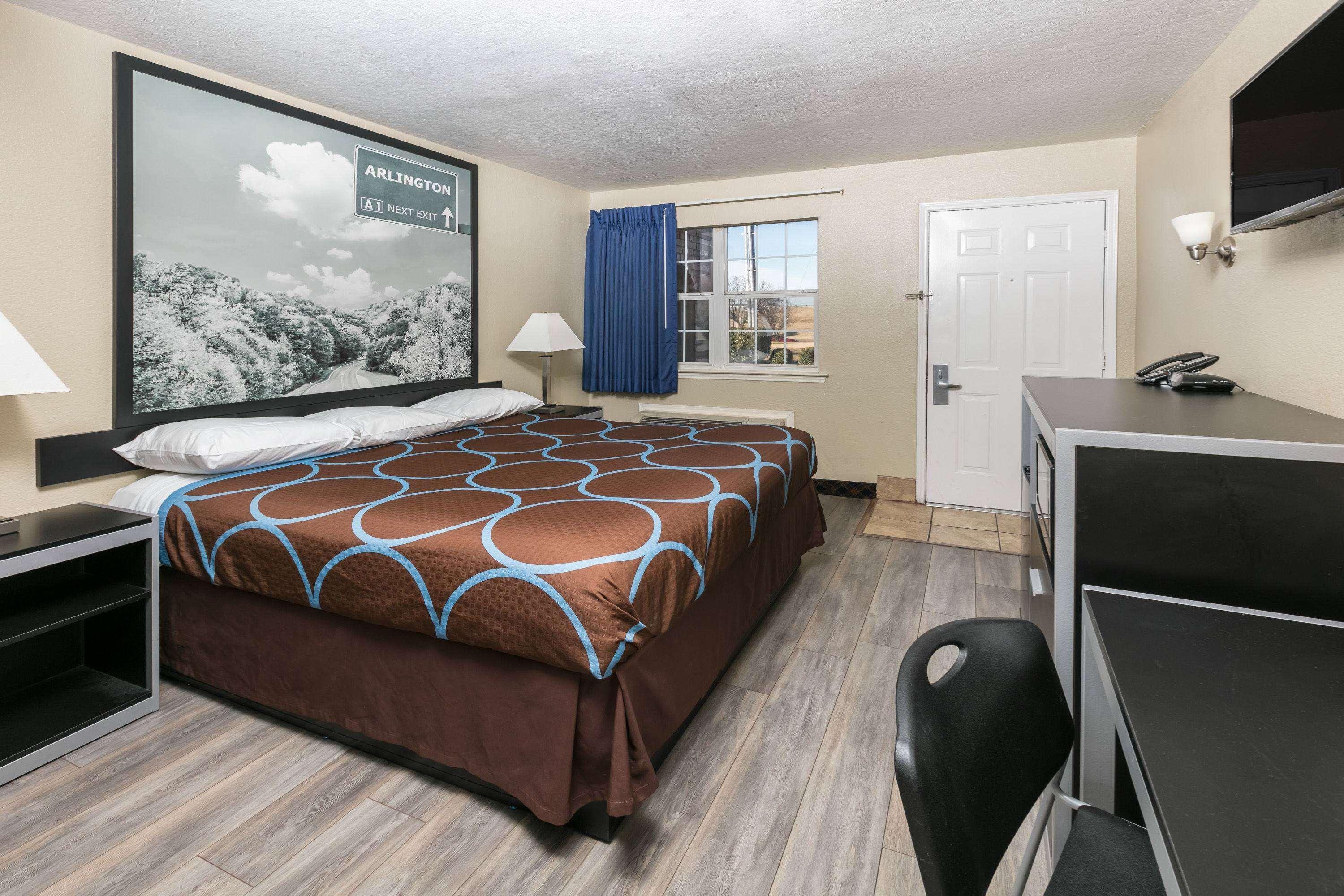 Super 8 By Wyndham Arlington Near At&T Stadium Eksteriør billede