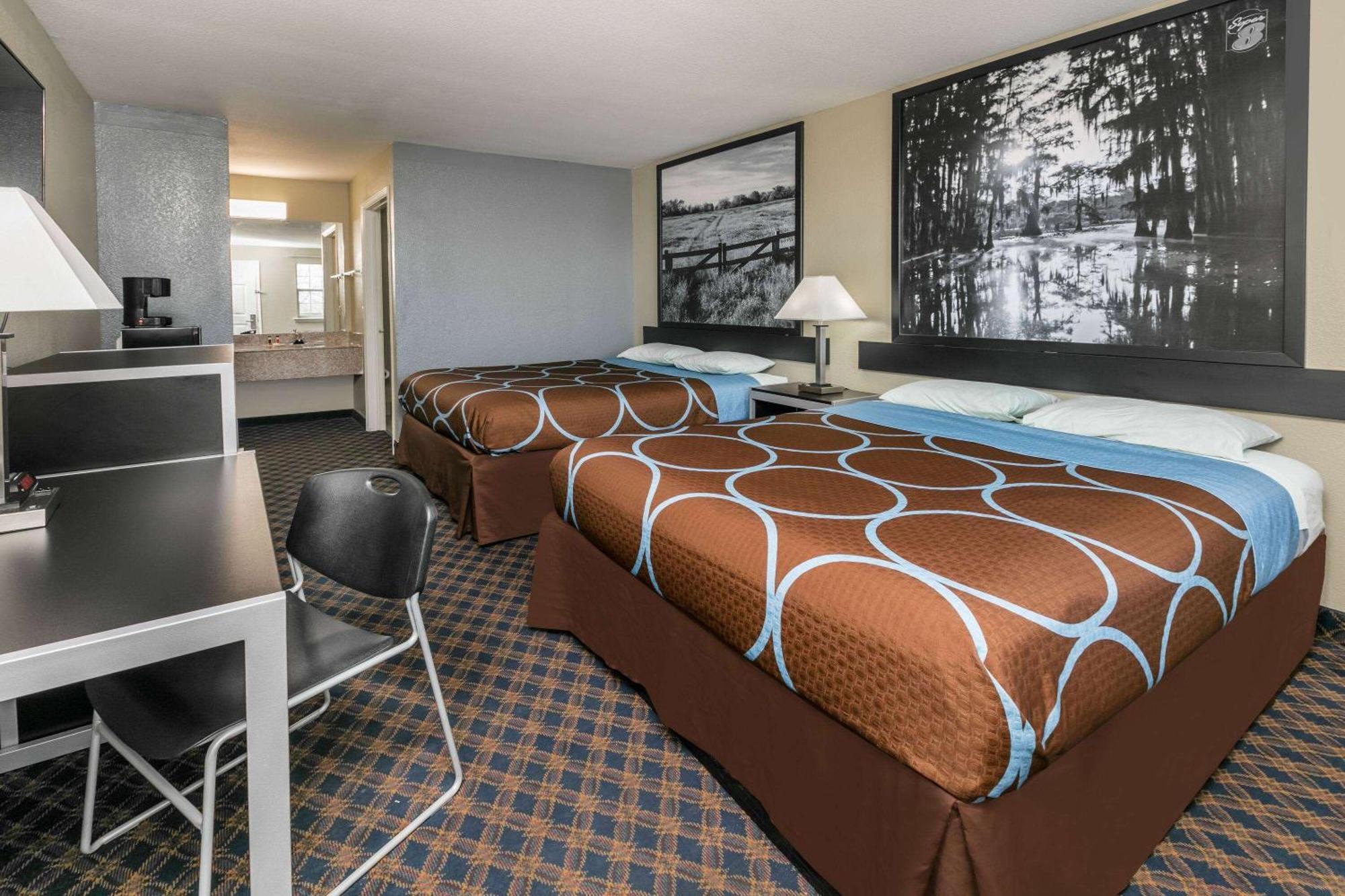 Super 8 By Wyndham Arlington Near At&T Stadium Eksteriør billede