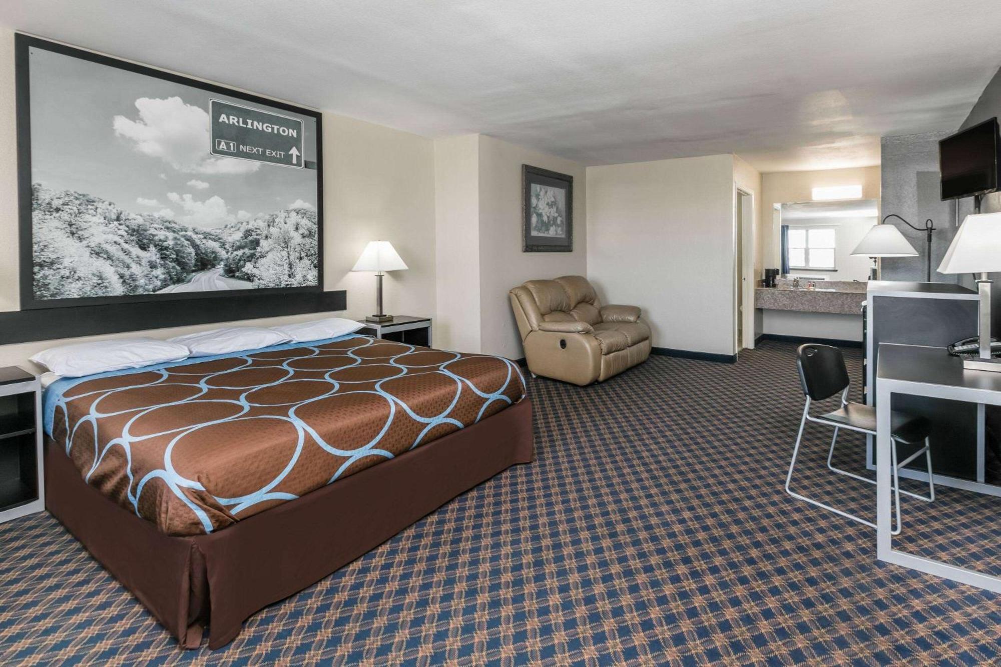Super 8 By Wyndham Arlington Near At&T Stadium Eksteriør billede
